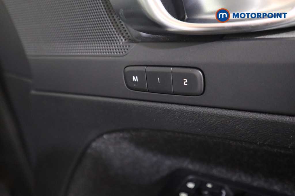 Volvo Xc40 Inscription Automatic Petrol SUV - Stock Number (1596986) - 11th supplementary image