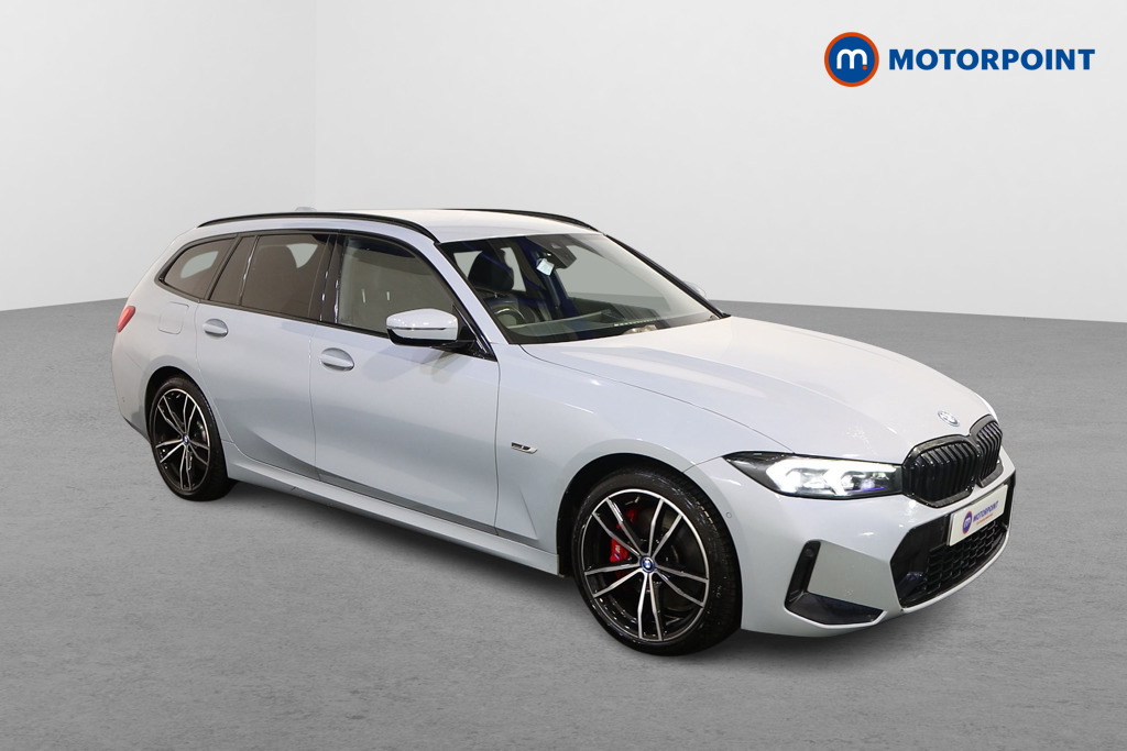 BMW 3 Series M Sport Automatic Petrol Plug-In Hybrid Estate - Stock Number (1597256) - Drivers side front corner
