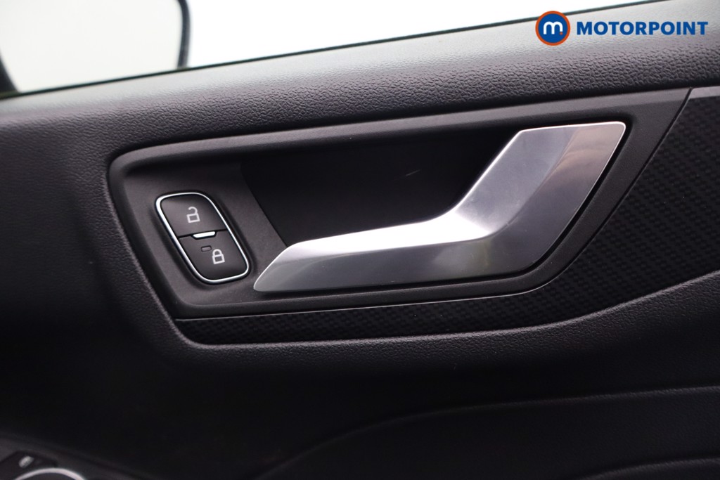 Ford Kuga St-Line Edition Automatic Petrol Plug-In Hybrid SUV - Stock Number (1597257) - 21st supplementary image