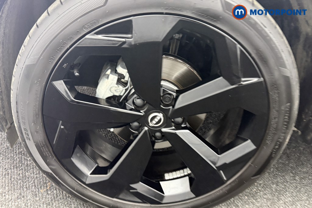 Nissan Juke Tekna Automatic Petrol SUV - Stock Number (1597381) - 29th supplementary image