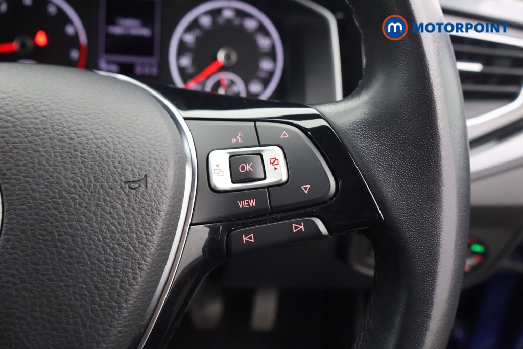 Volkswagen Polo SEL Manual Petrol Hatchback - Stock Number (1597394) - 4th supplementary image