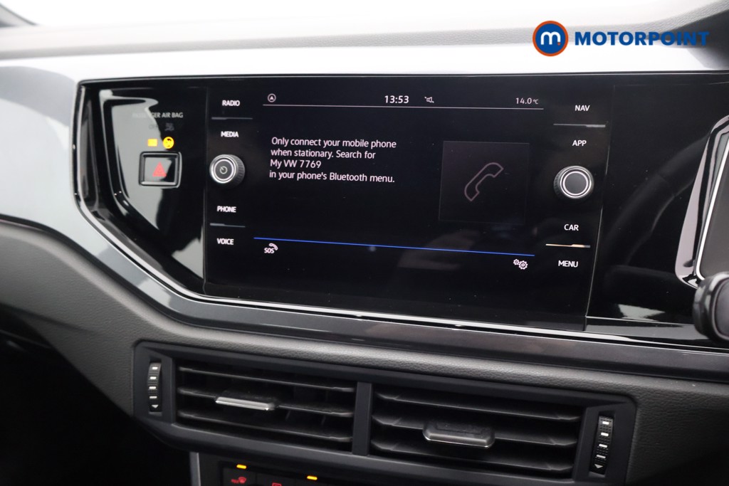 Volkswagen Polo SEL Manual Petrol Hatchback - Stock Number (1597394) - 5th supplementary image