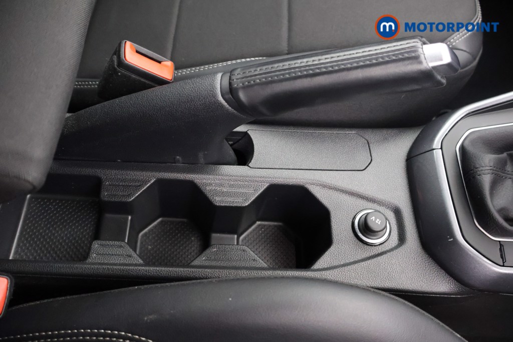 Volkswagen Polo SEL Manual Petrol Hatchback - Stock Number (1597394) - 8th supplementary image