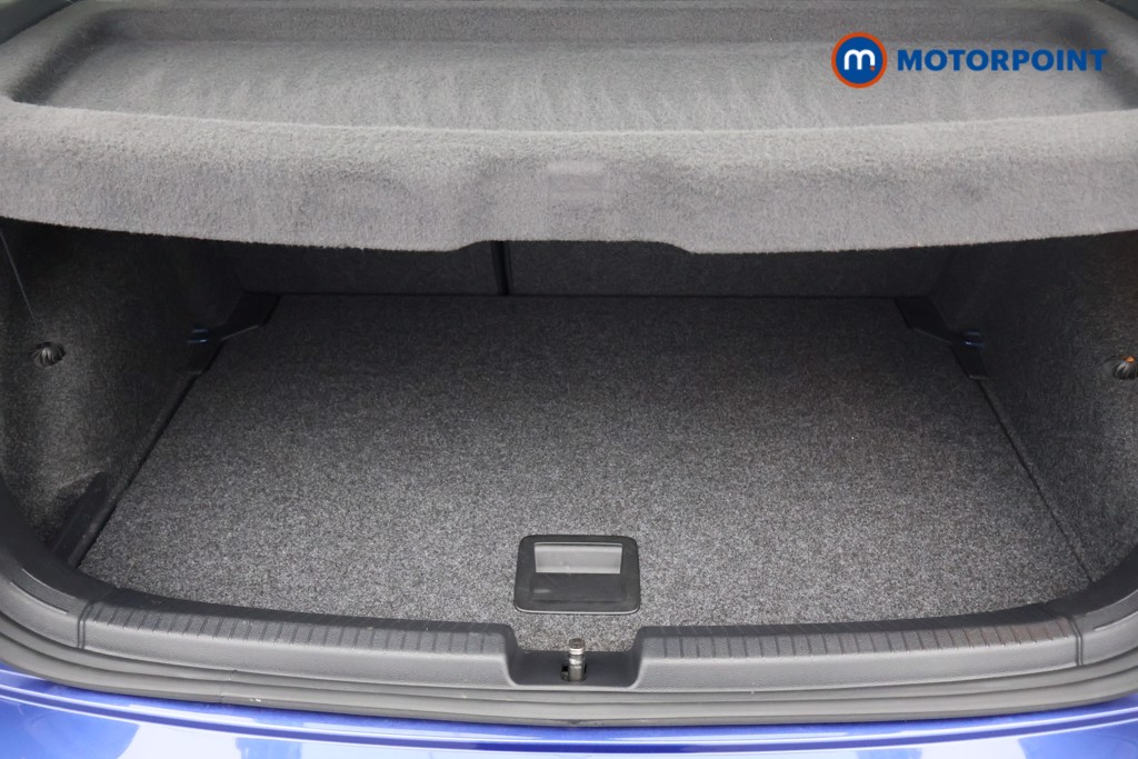 Volkswagen Polo SEL Manual Petrol Hatchback - Stock Number (1597394) - 14th supplementary image