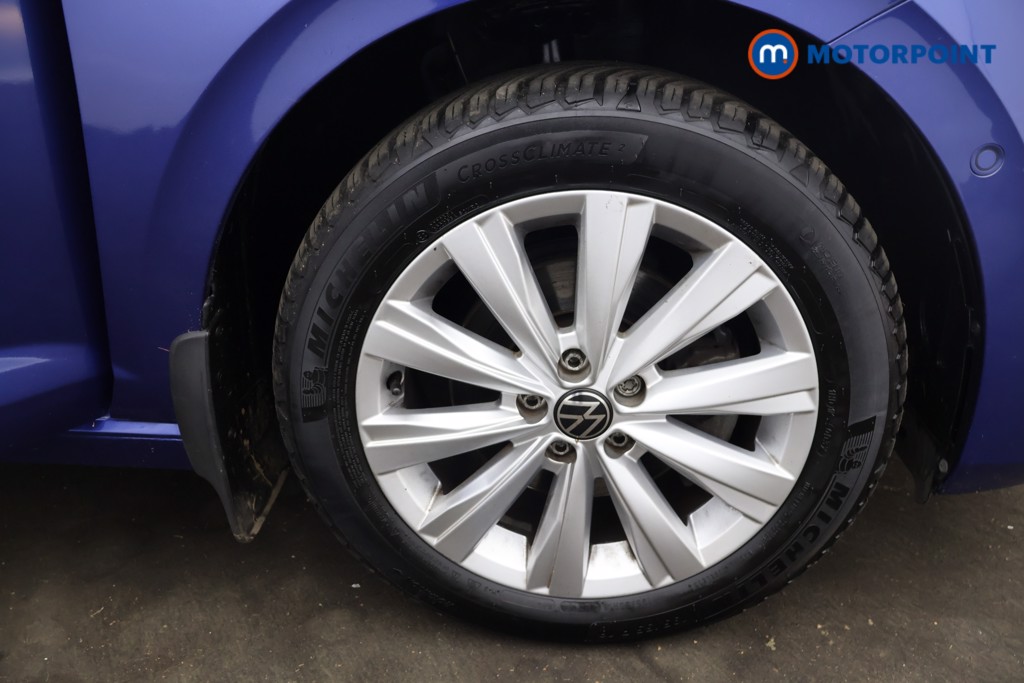 Volkswagen Polo SEL Manual Petrol Hatchback - Stock Number (1597394) - 16th supplementary image