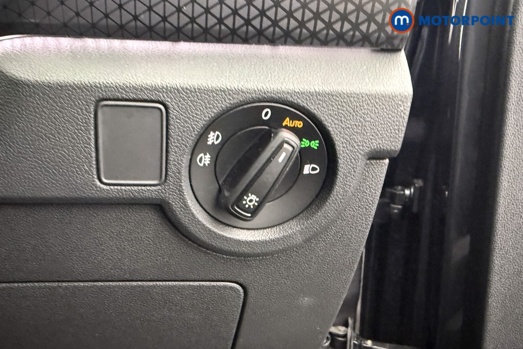 Volkswagen T-Cross SEL Manual Petrol SUV - Stock Number (1597684) - 16th supplementary image