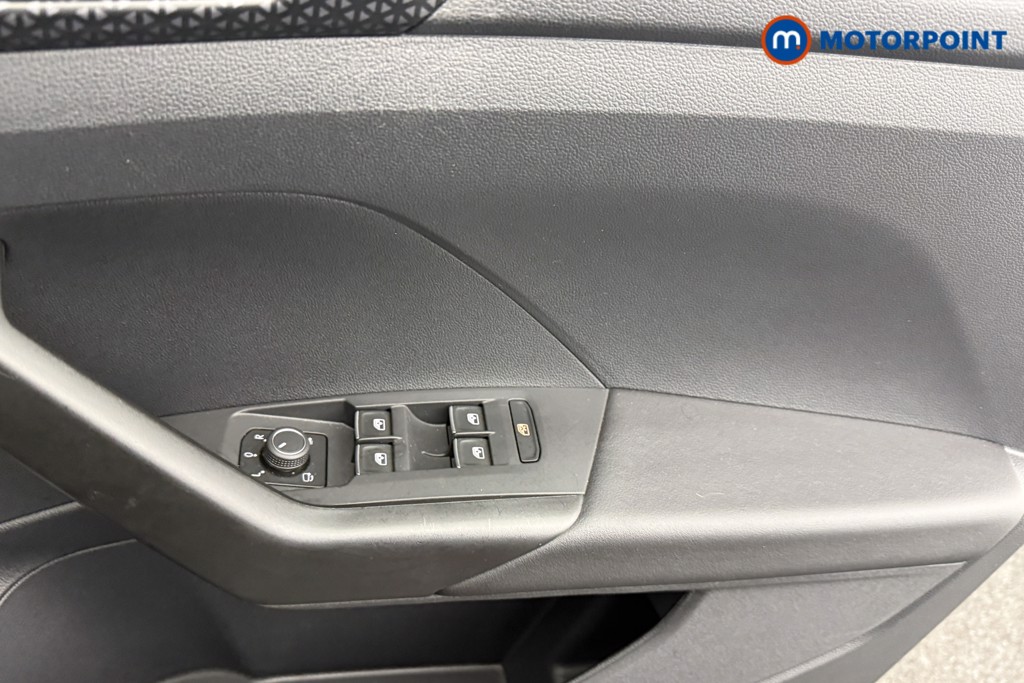 Volkswagen T-Cross SEL Manual Petrol SUV - Stock Number (1597684) - 17th supplementary image