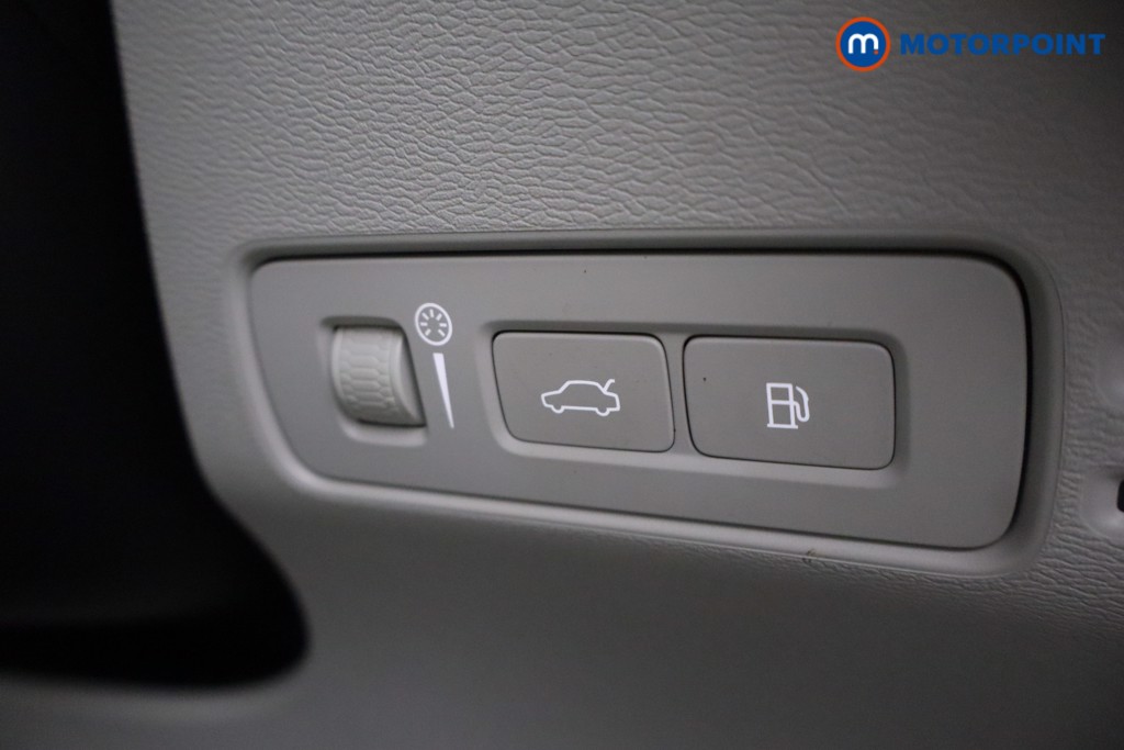 Volvo Xc40 Ultimate Automatic Petrol Plug-In Hybrid SUV - Stock Number (1597844) - 15th supplementary image