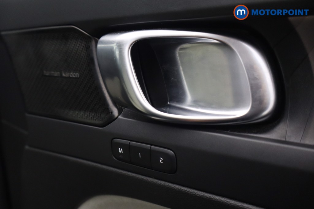 Volvo Xc40 Ultimate Automatic Petrol Plug-In Hybrid SUV - Stock Number (1597844) - 20th supplementary image