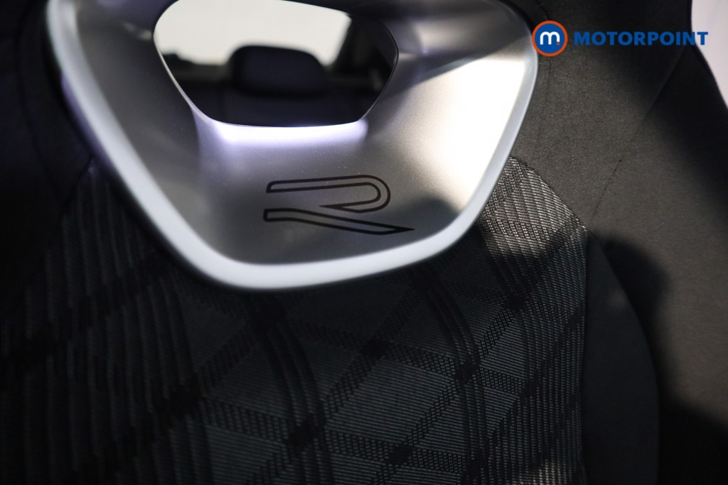 Volkswagen Tiguan R-Line Automatic Petrol SUV - Stock Number (1598076) - 12th supplementary image