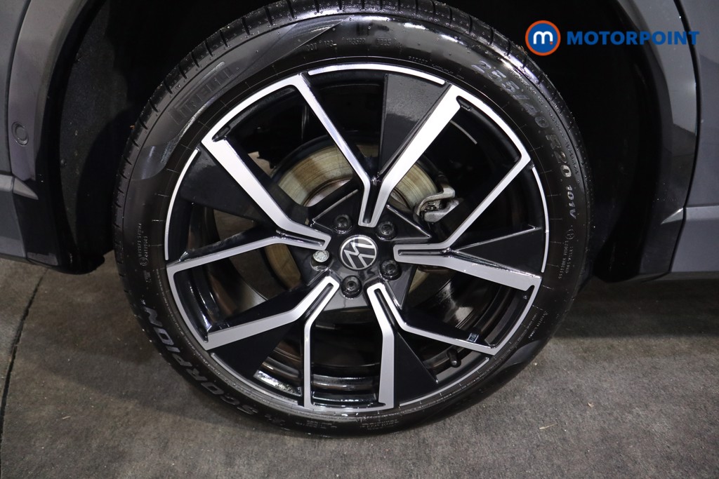Volkswagen Tiguan R-Line Automatic Petrol SUV - Stock Number (1598076) - 18th supplementary image