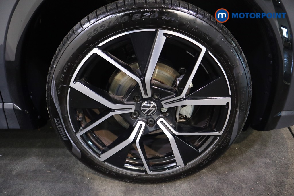 Volkswagen Tiguan R-Line Automatic Petrol SUV - Stock Number (1598076) - 19th supplementary image