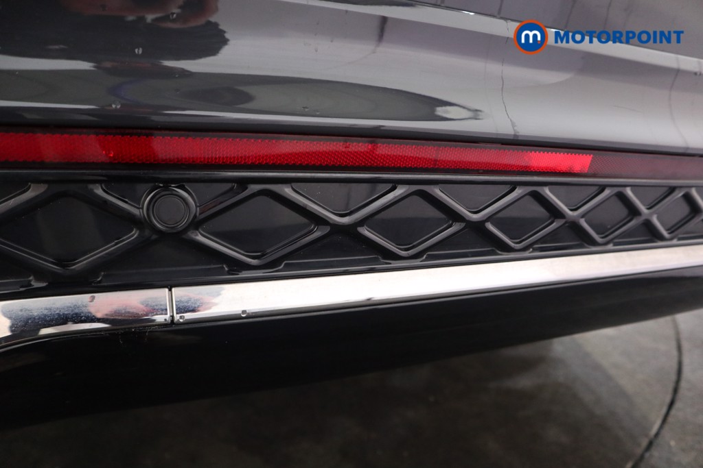 Volkswagen Tiguan R-Line Automatic Petrol SUV - Stock Number (1598076) - 22nd supplementary image