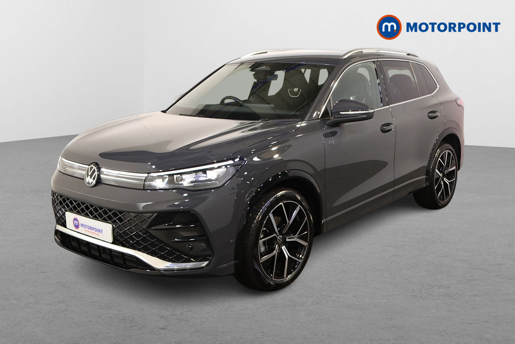 Volkswagen Tiguan R-Line Automatic Petrol SUV - Stock Number (1598076) - Passenger side front corner