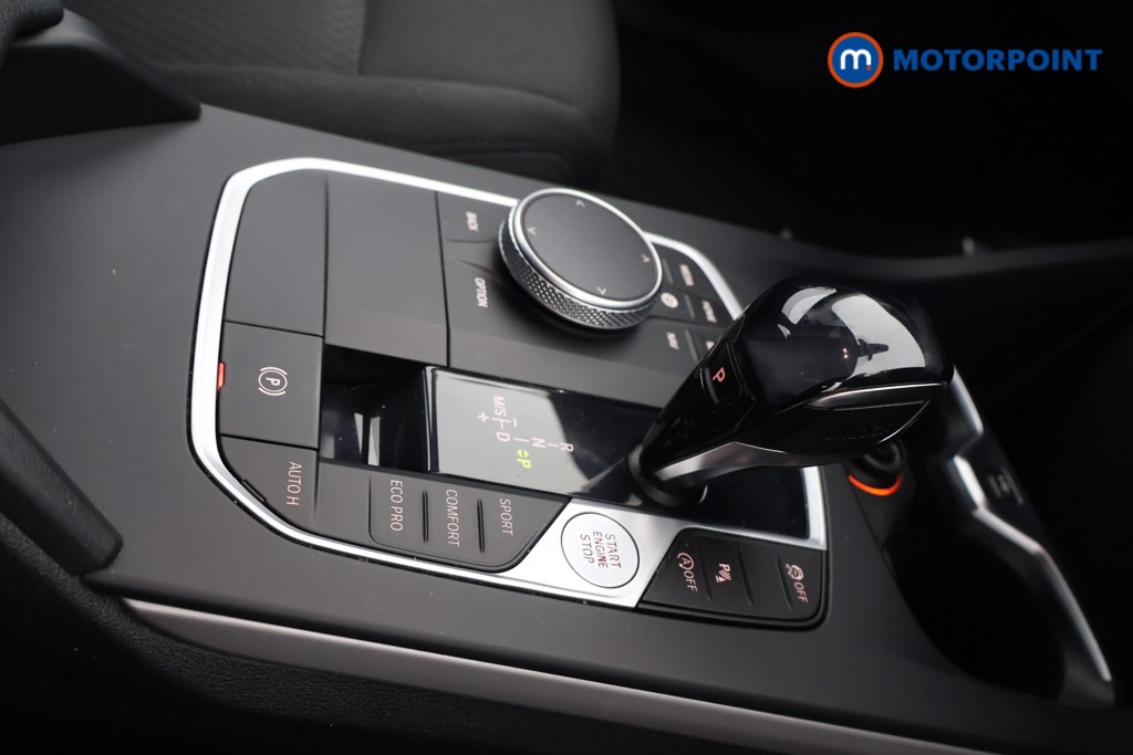 BMW 1 Series SE Automatic Petrol Hatchback - Stock Number (1598086) - 7th supplementary image