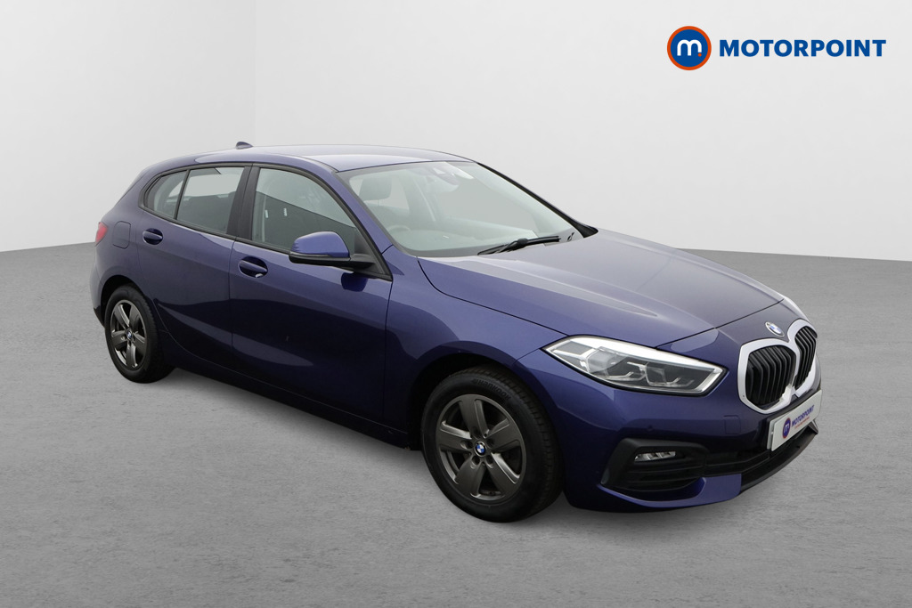 BMW 1 Series SE Automatic Petrol Hatchback - Stock Number (1598086) - Drivers side front corner