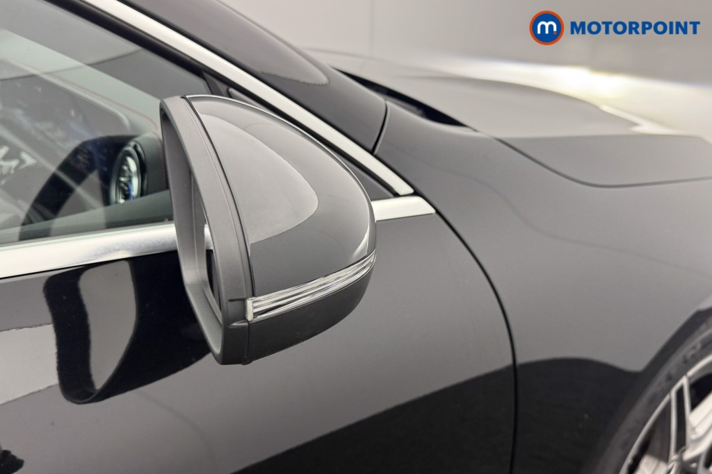 Mercedes-Benz CLA Amg Line Automatic Petrol Coupe - Stock Number (1598125) - 17th supplementary image