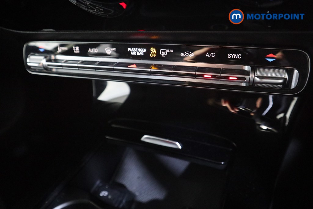 Mercedes-Benz A Class Amg Line Automatic Petrol Saloon - Stock Number (1598271) - 8th supplementary image