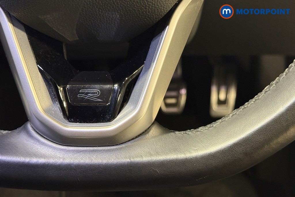 Volkswagen Golf R-Line Manual Petrol Hatchback - Stock Number (1598479) - 6th supplementary image