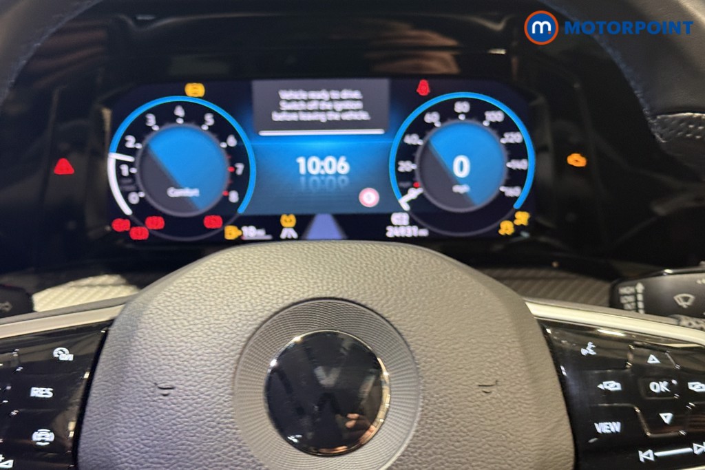 Volkswagen Golf R-Line Manual Petrol Hatchback - Stock Number (1598479) - 7th supplementary image