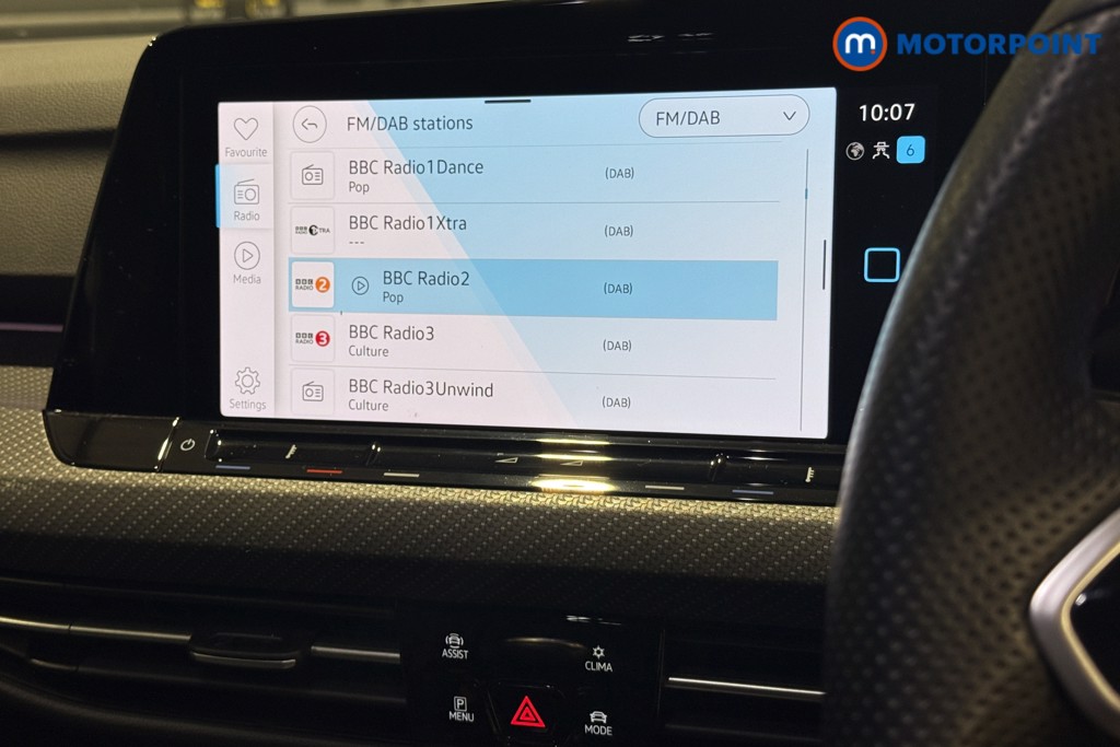 Volkswagen Golf R-Line Manual Petrol Hatchback - Stock Number (1598479) - 9th supplementary image