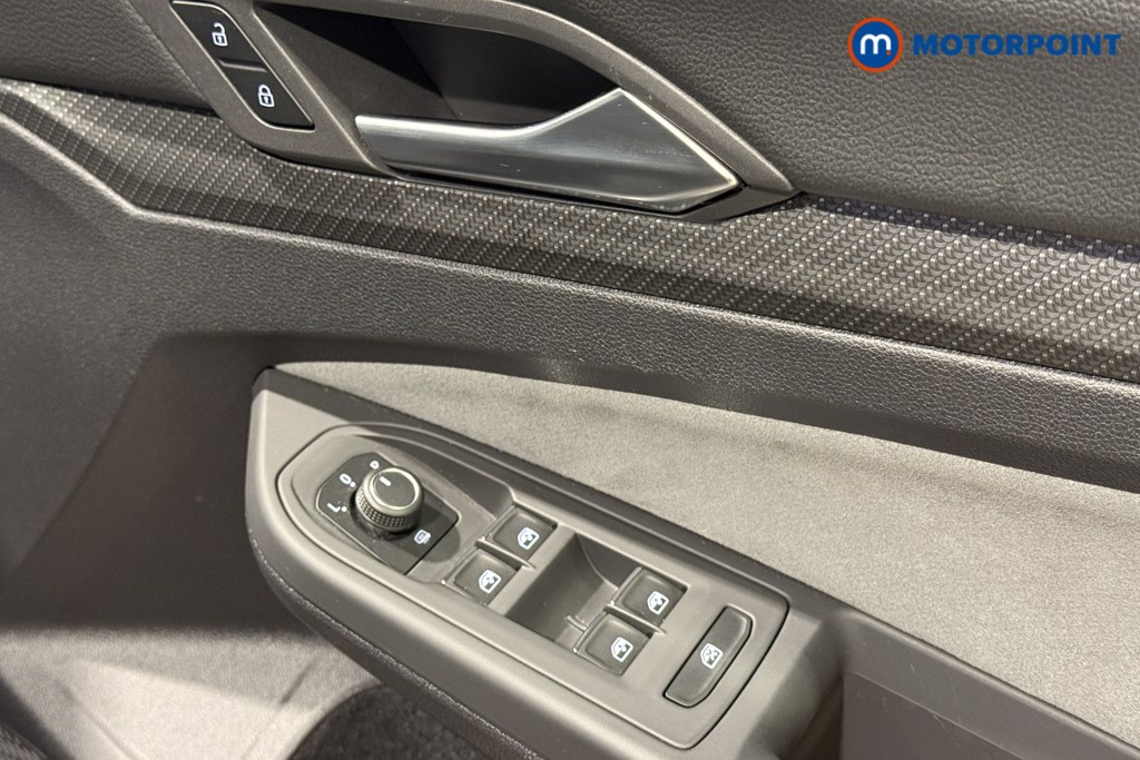 Volkswagen Golf R-Line Manual Petrol Hatchback - Stock Number (1598479) - 20th supplementary image