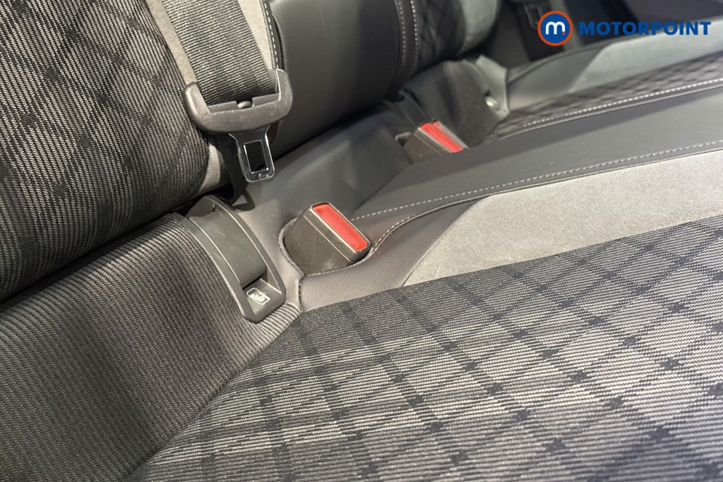 Volkswagen Golf R-Line Manual Petrol Hatchback - Stock Number (1598479) - 22nd supplementary image