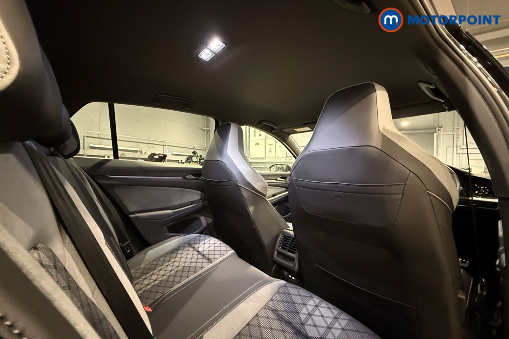 Volkswagen Golf R-Line Manual Petrol Hatchback - Stock Number (1598479) - 24th supplementary image