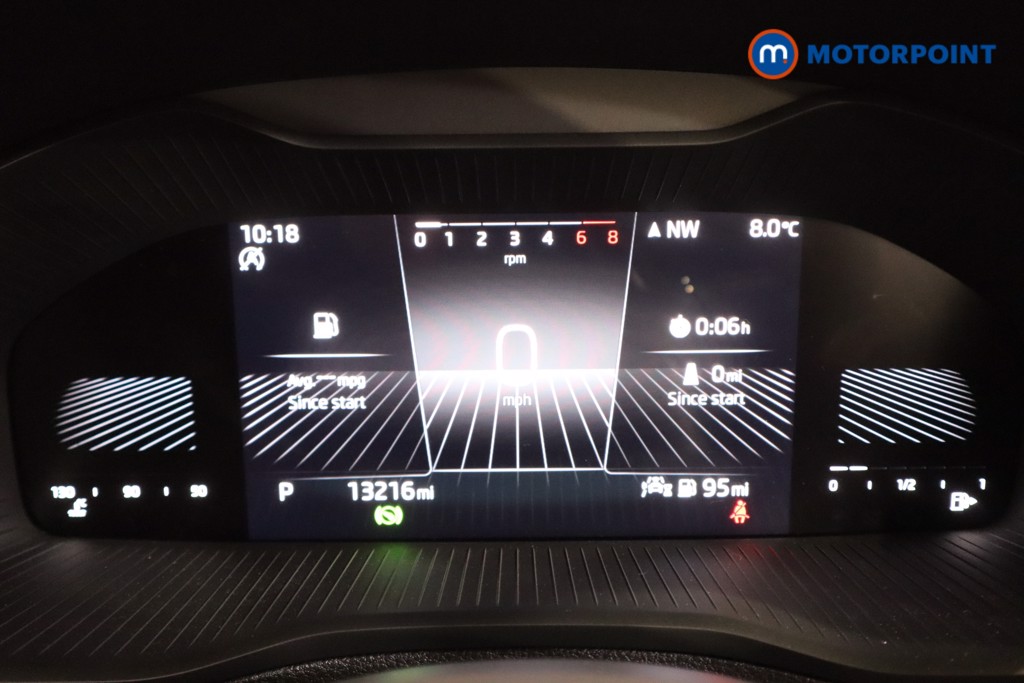 Skoda Karoq Se Drive Automatic Petrol SUV - Stock Number (1598486) - 4th supplementary image