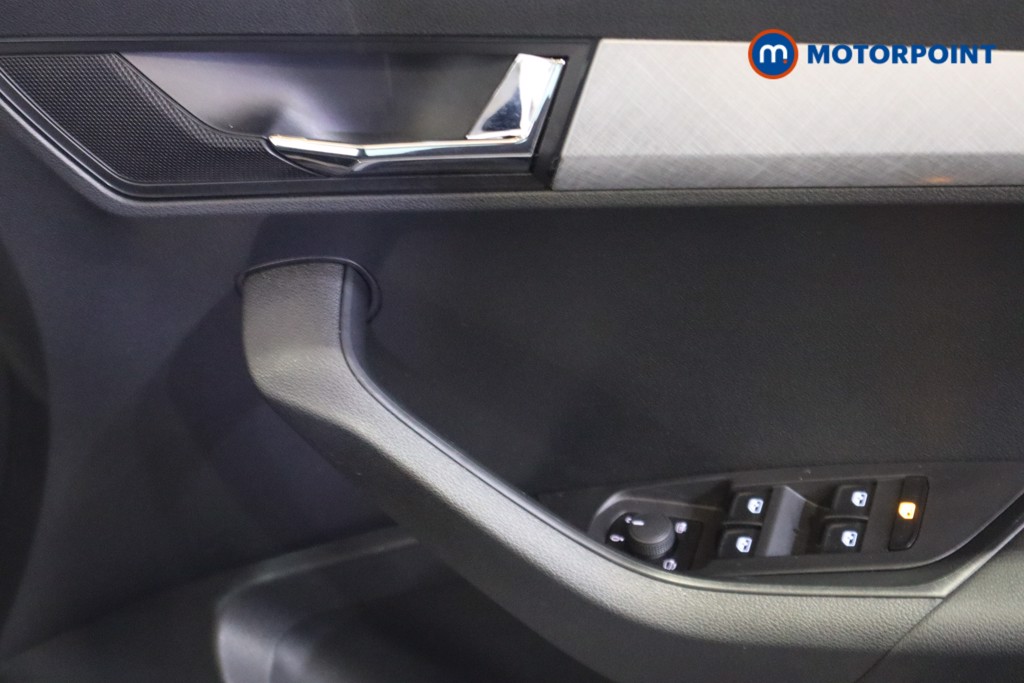Skoda Karoq Se Drive Automatic Petrol SUV - Stock Number (1598486) - 14th supplementary image