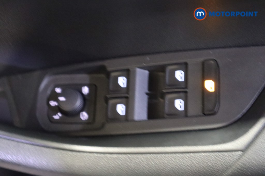 Skoda Karoq Se Drive Automatic Petrol SUV - Stock Number (1598486) - 15th supplementary image