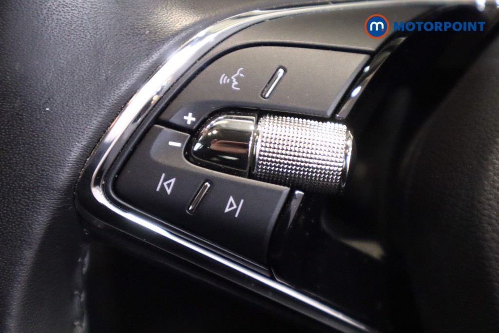 Skoda Karoq Se Drive Automatic Petrol SUV - Stock Number (1598486) - 18th supplementary image