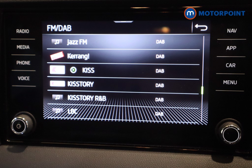 Skoda Karoq Se Drive Automatic Petrol SUV - Stock Number (1598486) - 20th supplementary image