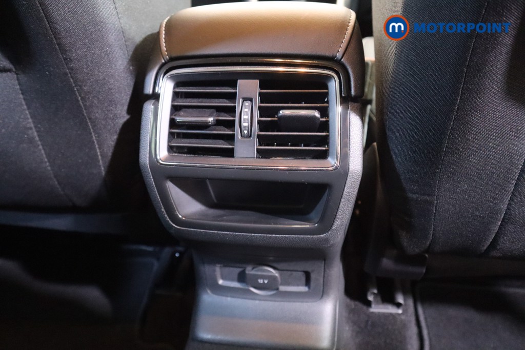 Skoda Karoq Se Drive Automatic Petrol SUV - Stock Number (1598486) - 29th supplementary image