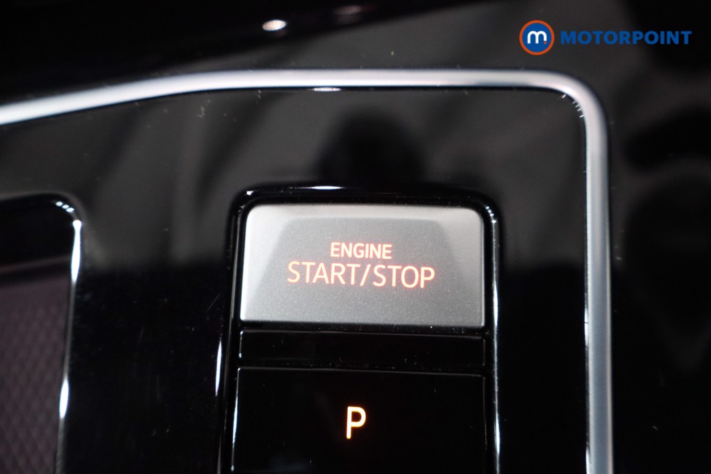 Volkswagen Golf GTE Automatic Petrol Plug-In Hybrid Hatchback - Stock Number (1598583) - 13th supplementary image