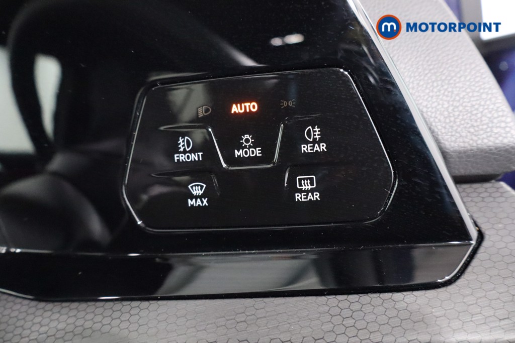 Volkswagen Golf GTE Automatic Petrol Plug-In Hybrid Hatchback - Stock Number (1598583) - 20th supplementary image