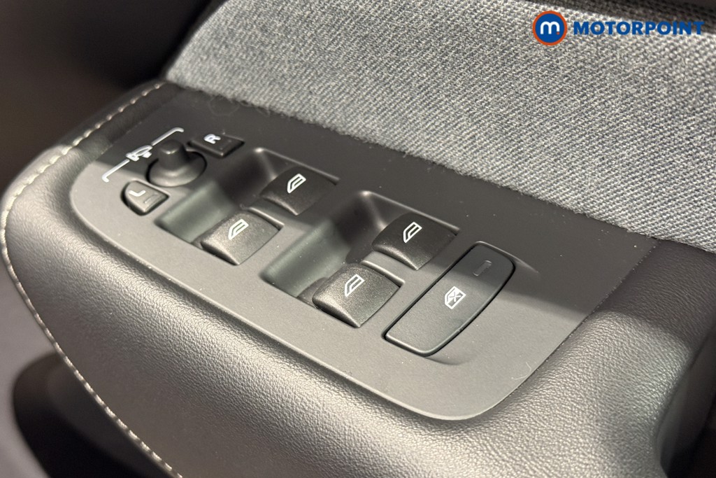 Volvo Xc60 Inscription Automatic Petrol Plug-In Hybrid SUV - Stock Number (1598700) - 23rd supplementary image