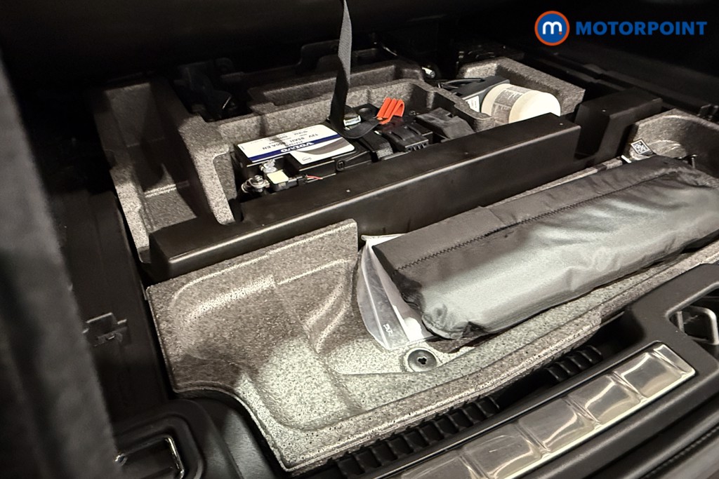 Volvo Xc60 Inscription Automatic Petrol Plug-In Hybrid SUV - Stock Number (1598700) - 32nd supplementary image