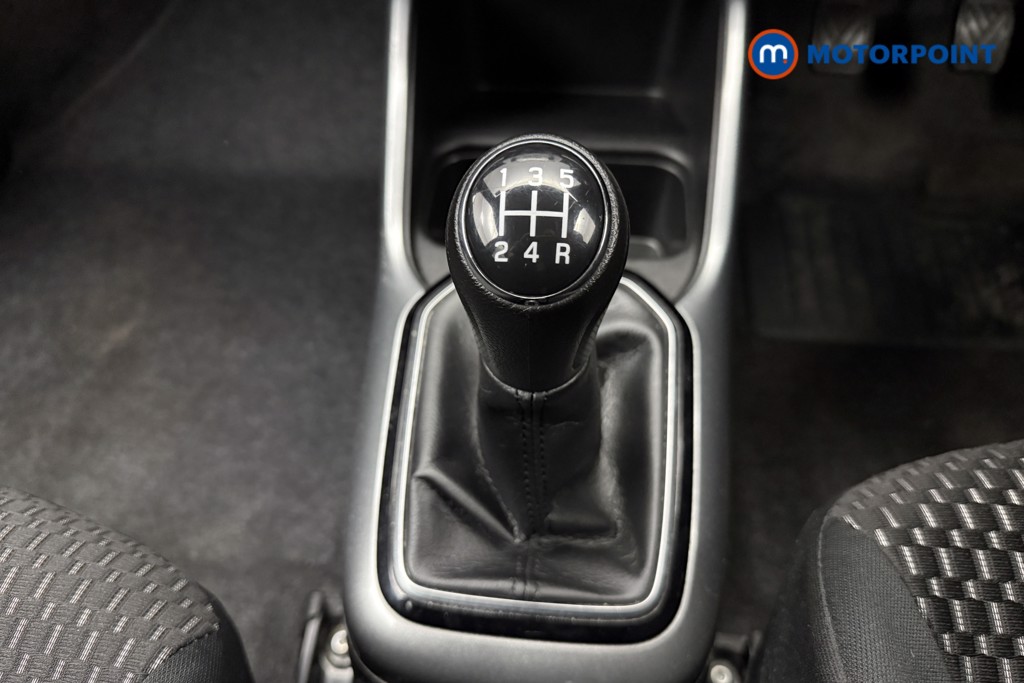 Suzuki Ignis SZ3 Manual Petrol SUV - Stock Number (1598800) - 5th supplementary image