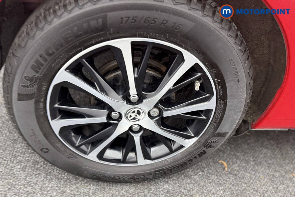 Toyota Yaris Icon Tech Manual Petrol Hatchback - Stock Number (1598953) - 30th supplementary image