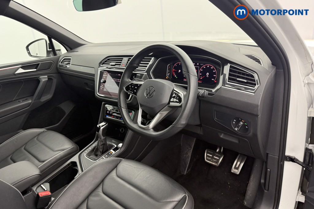 Volkswagen Tiguan R-Line Automatic Diesel SUV - Stock Number (1598956) - 4th supplementary image