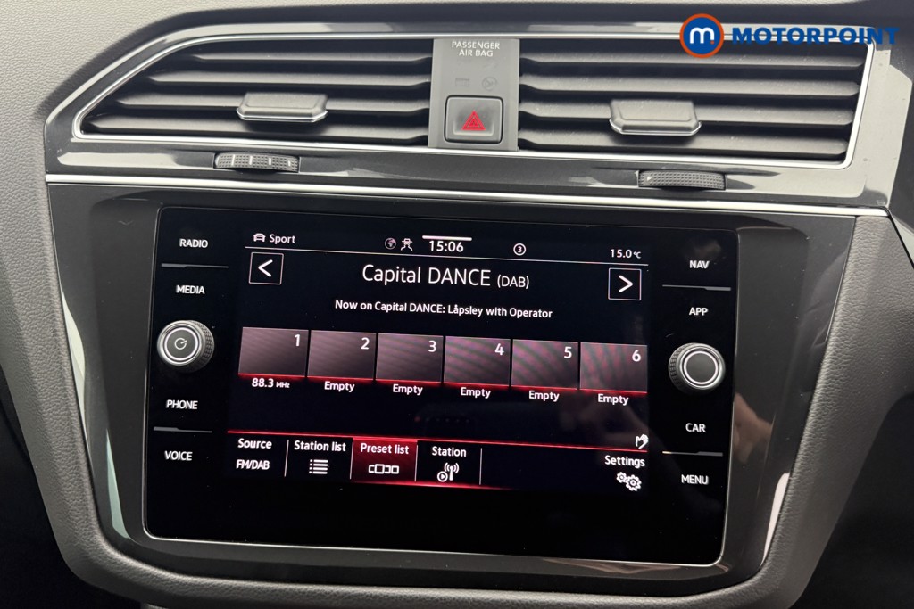 Volkswagen Tiguan R-Line Automatic Diesel SUV - Stock Number (1598956) - 6th supplementary image