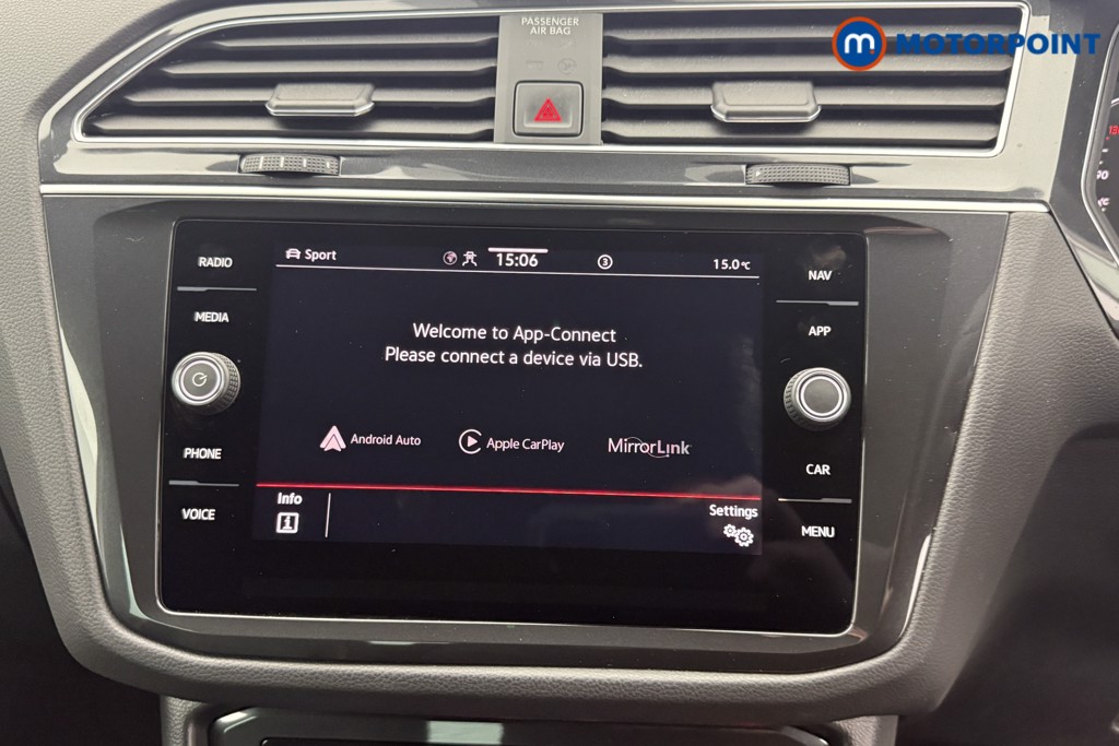 Volkswagen Tiguan R-Line Automatic Diesel SUV - Stock Number (1598956) - 10th supplementary image