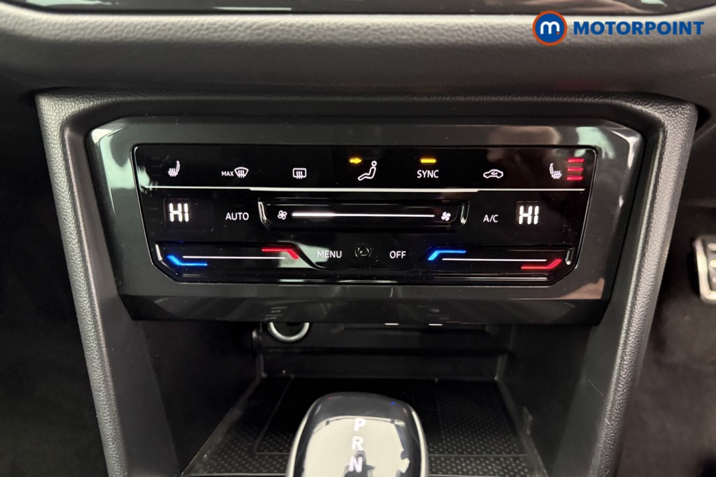Volkswagen Tiguan R-Line Automatic Diesel SUV - Stock Number (1598956) - 12th supplementary image