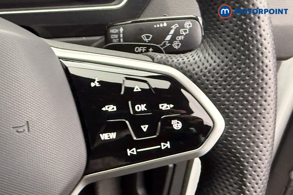 Volkswagen Tiguan R-Line Automatic Diesel SUV - Stock Number (1598956) - 15th supplementary image