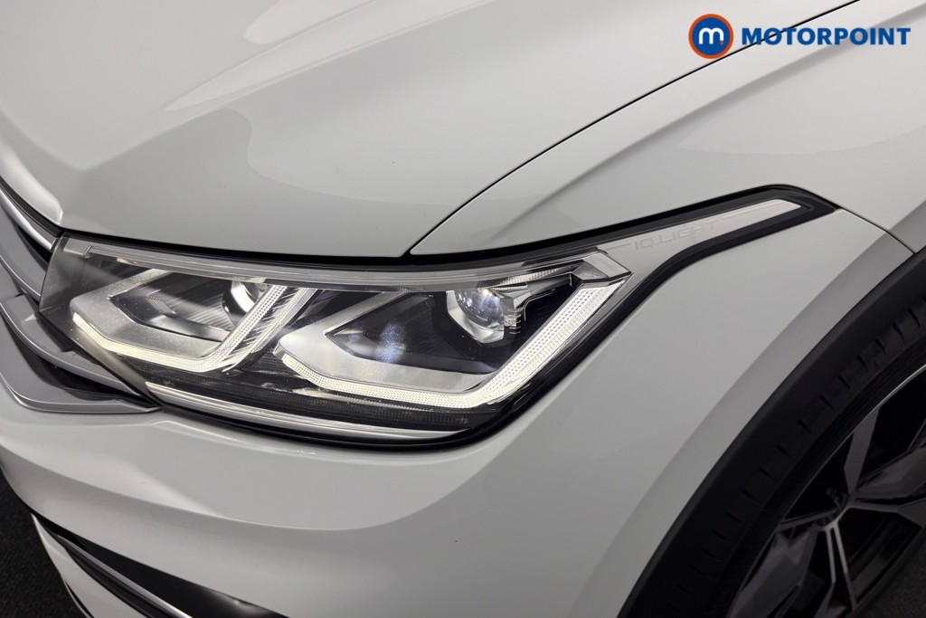 Volkswagen Tiguan R-Line Automatic Diesel SUV - Stock Number (1598956) - 31st supplementary image