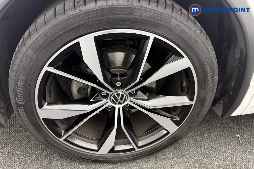 Volkswagen Tiguan R-Line Automatic Diesel SUV - Stock Number (1598956) - 33rd supplementary image