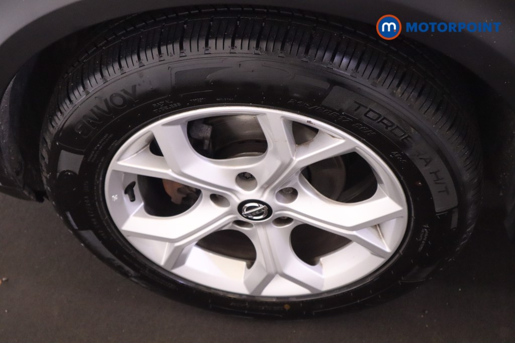 Nissan Juke N-Connecta Manual Petrol SUV - Stock Number (1599090) - 10th supplementary image