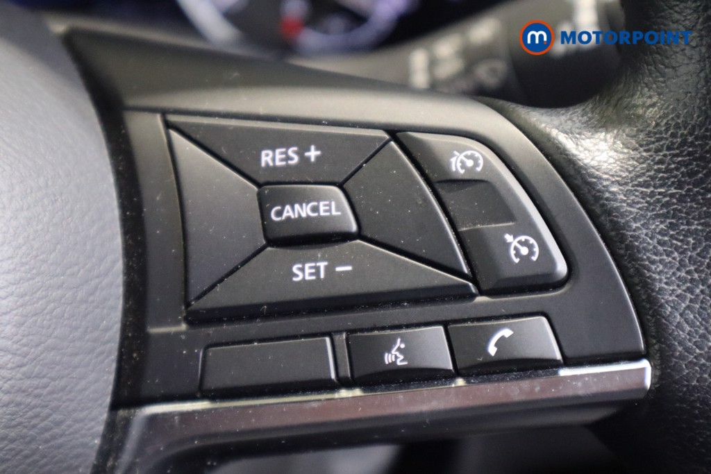 Nissan Juke N-Connecta Manual Petrol SUV - Stock Number (1599090) - 18th supplementary image