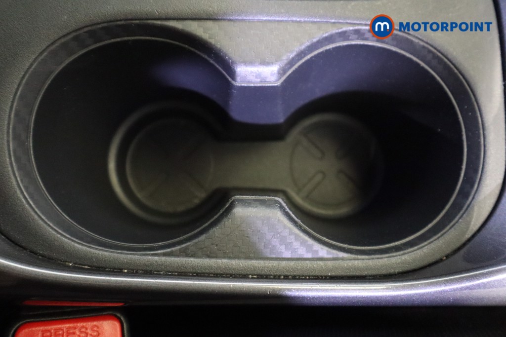 Nissan Juke N-Connecta Manual Petrol SUV - Stock Number (1599090) - 23rd supplementary image